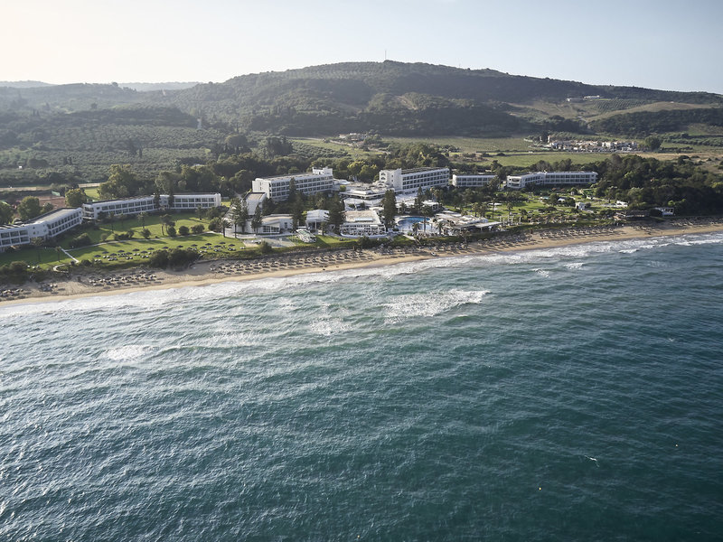 ROBINSON KYLLINI BEACH 2
