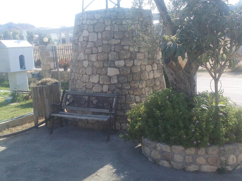 Kyriaki 8 - Landscape