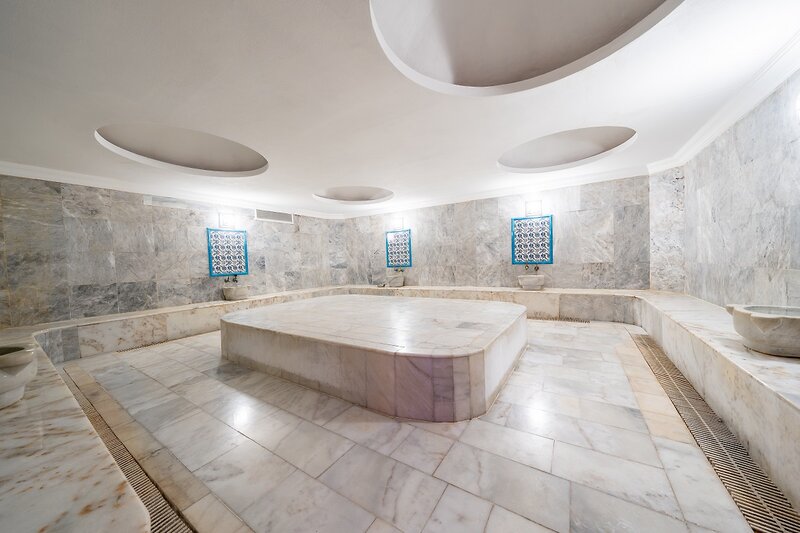 L'Etoile Beach Hotel 28