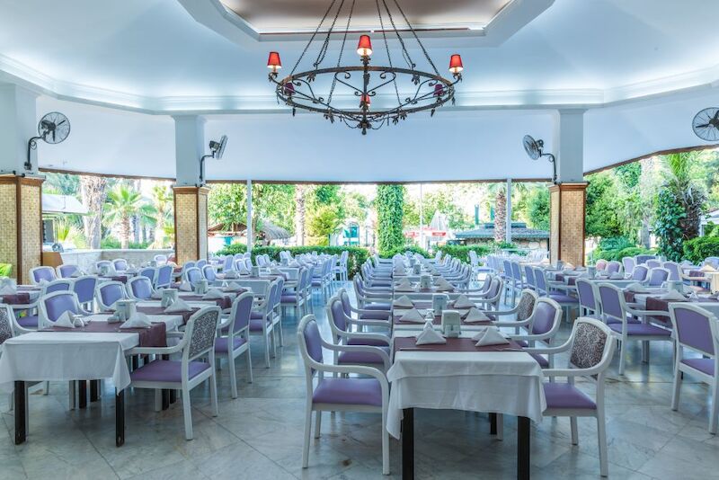 L'Etoile Beach Hotel 6
