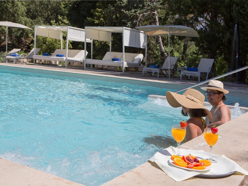 L'Hermitage Hotel & Spa 10