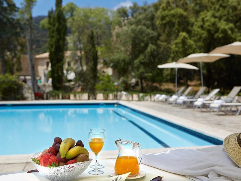 L'Hermitage Hotel & Spa 12