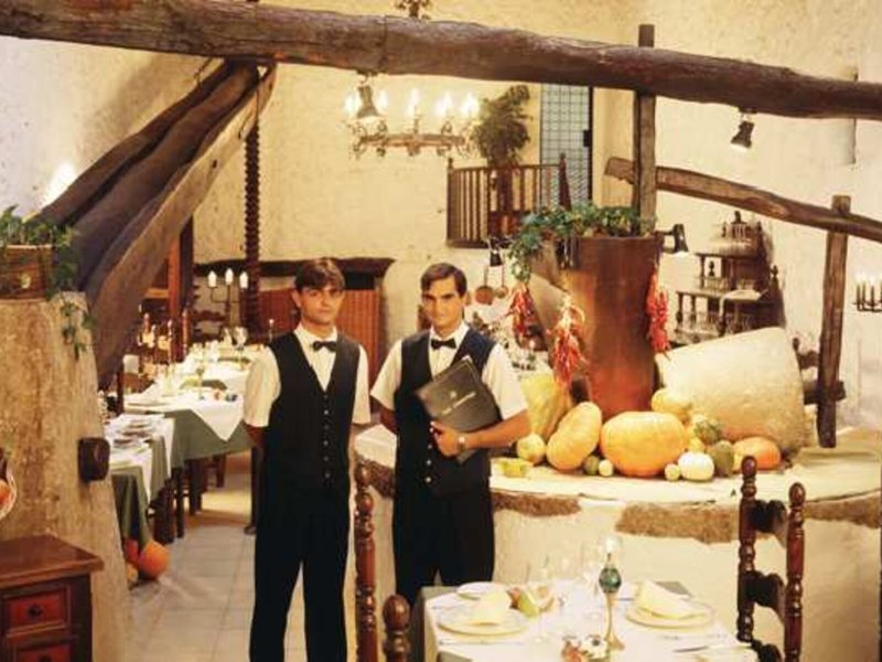 L'Hermitage Hotel & Spa 17