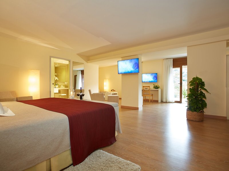 L'Hermitage Hotel & Spa 29