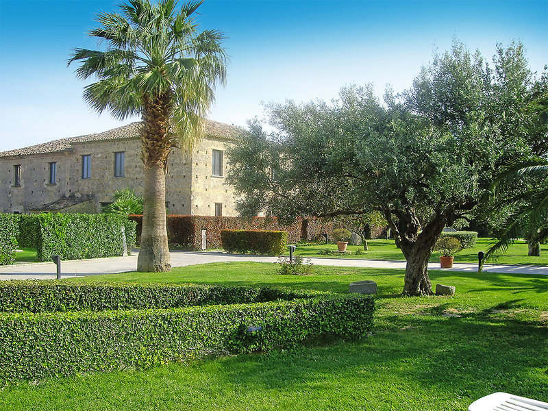 Rada Siri 8 - Garden