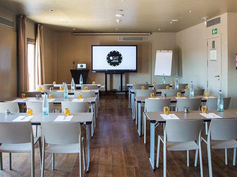 Qgat Suites & Events 13