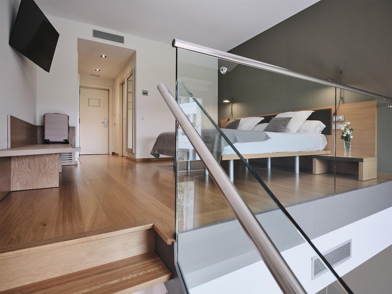 Qgat Suites & Events 25