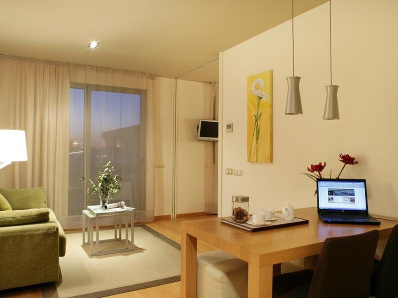 Qgat Suites & Events 30