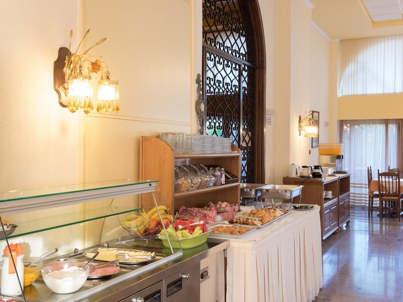 Sunset Hotel Corfu 23