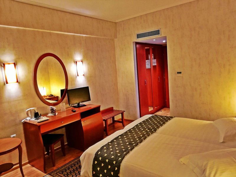 Ambassador Hotel 46