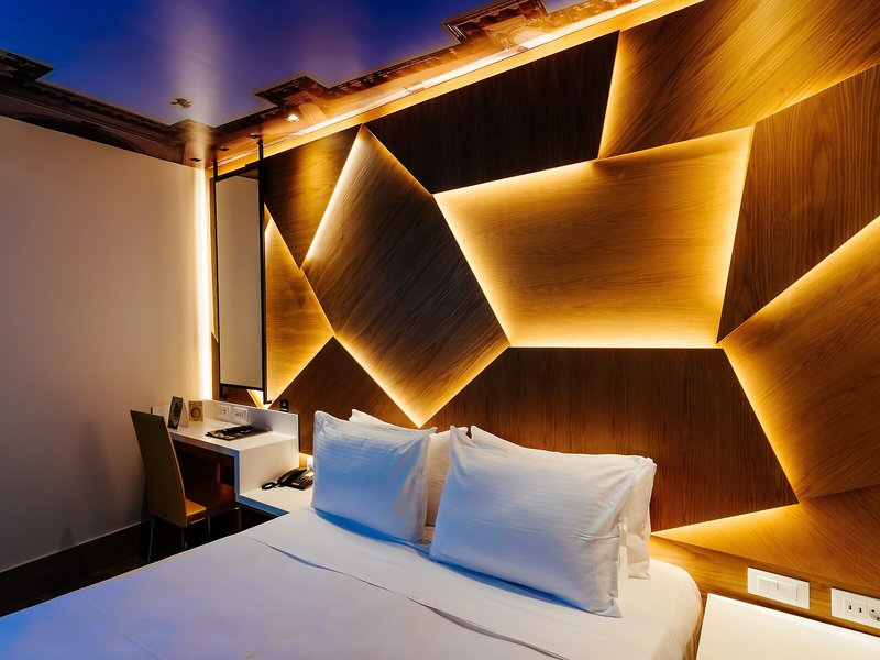 Kastro Hotel 12