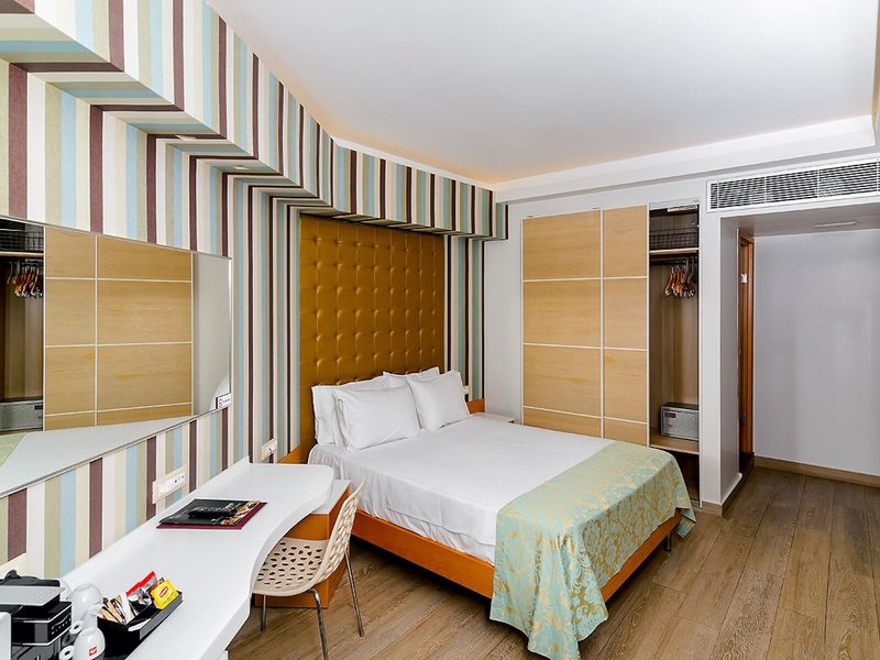 Kastro Hotel 18