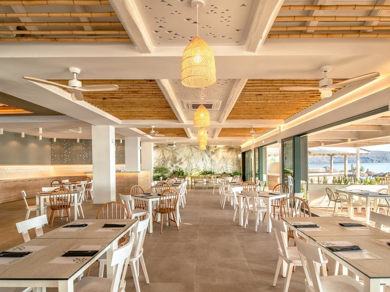 Iolida Beach 22