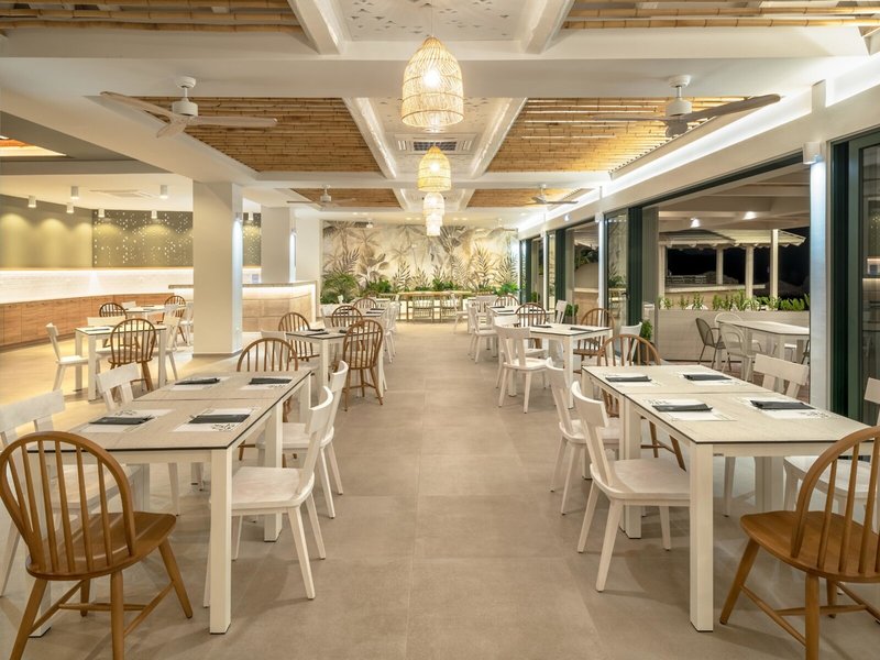 Iolida Beach 42