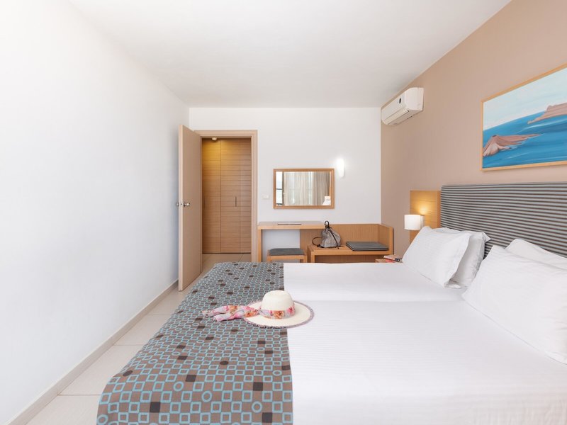 Iolida Beach 50