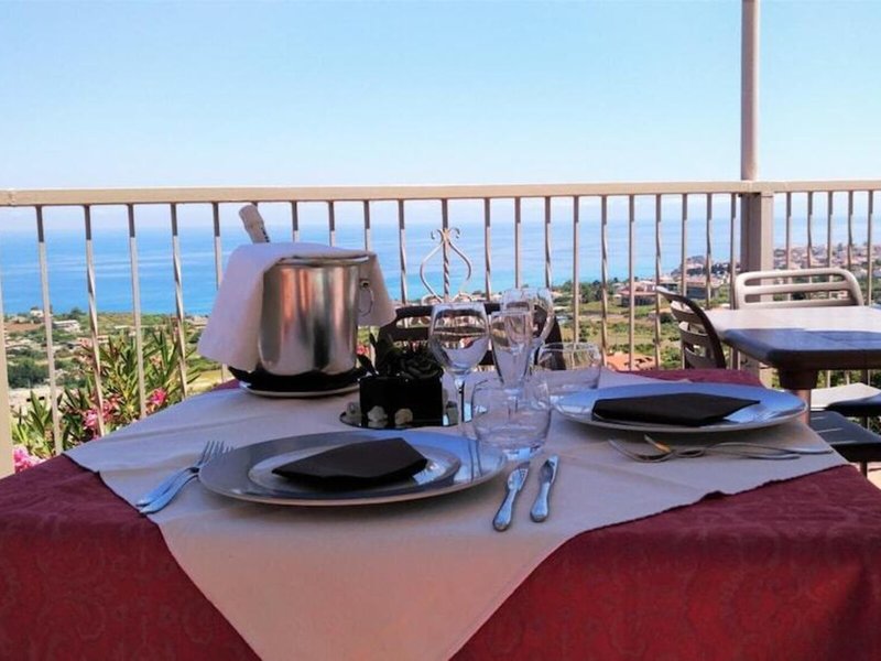 Orizzonte Blu 25