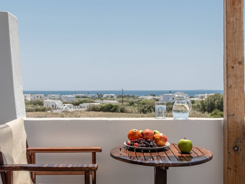 Naxian Serenity Suites 7