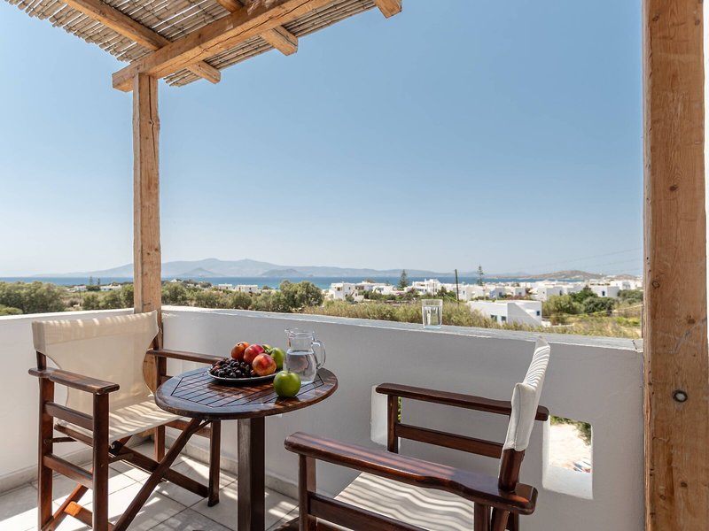 Naxian Serenity Suites 8