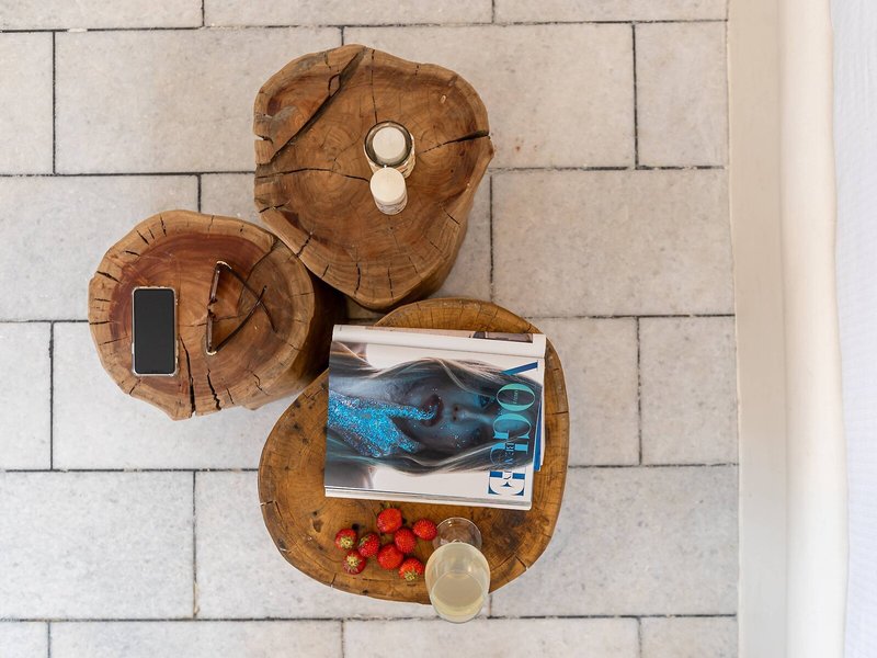 Naxian Serenity Suites 16