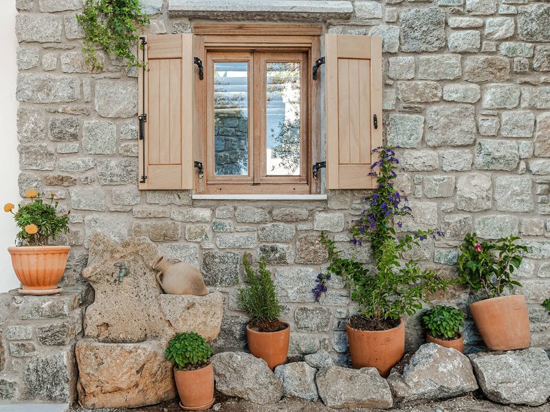 Naxian Serenity Suites 45