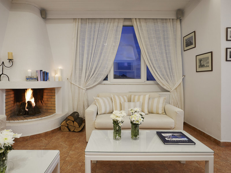 Milos Villas 15