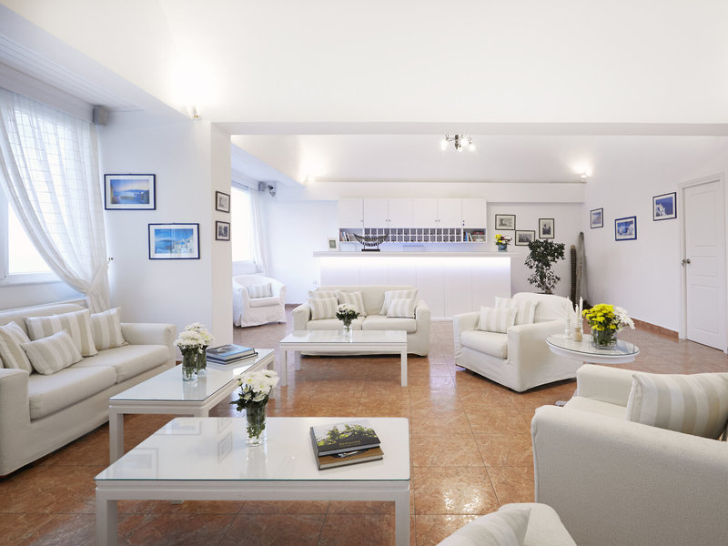 Milos Villas 17