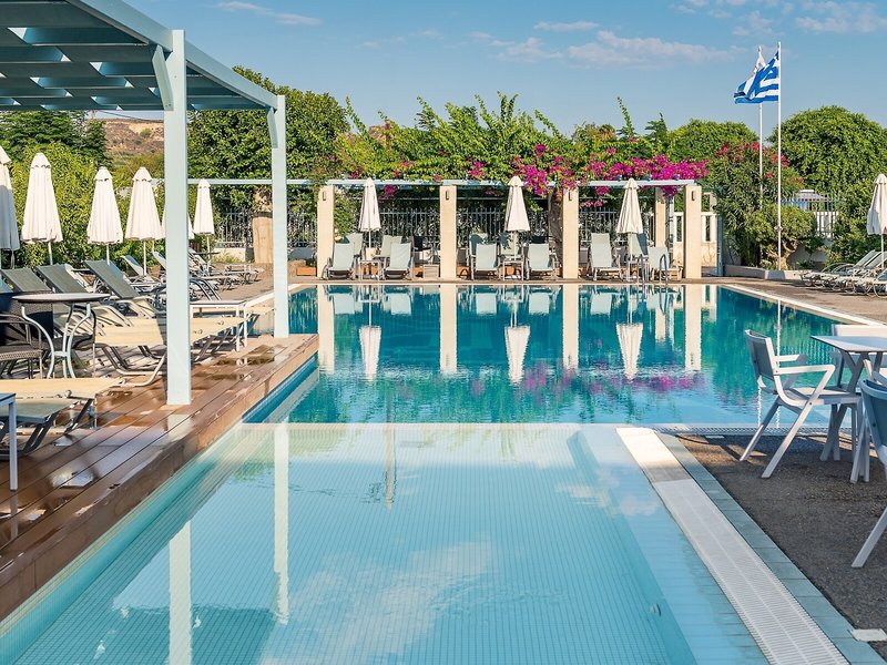 Nissia Kamares Hotel Apartments 12