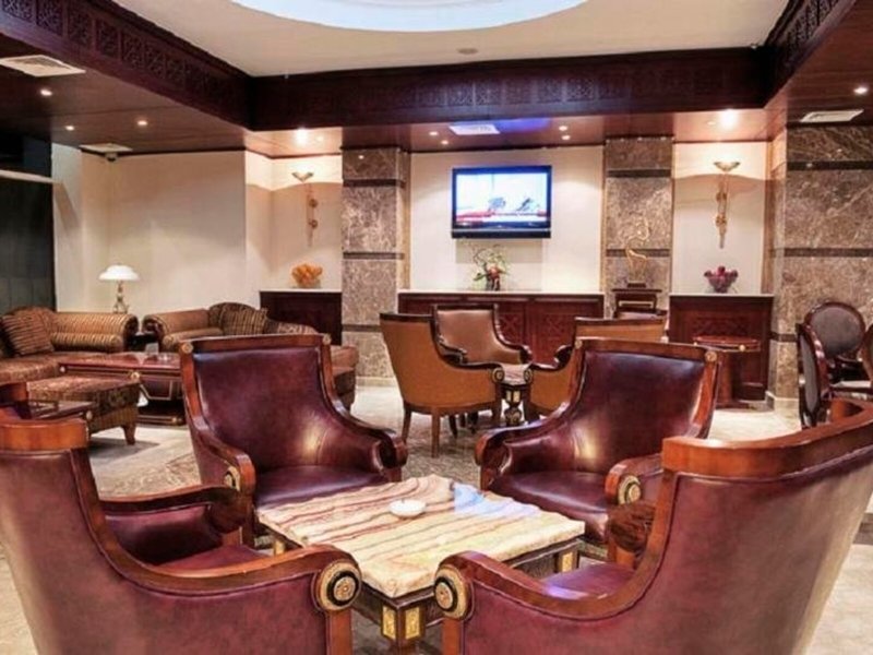 Gloria Hotel & Suites 9