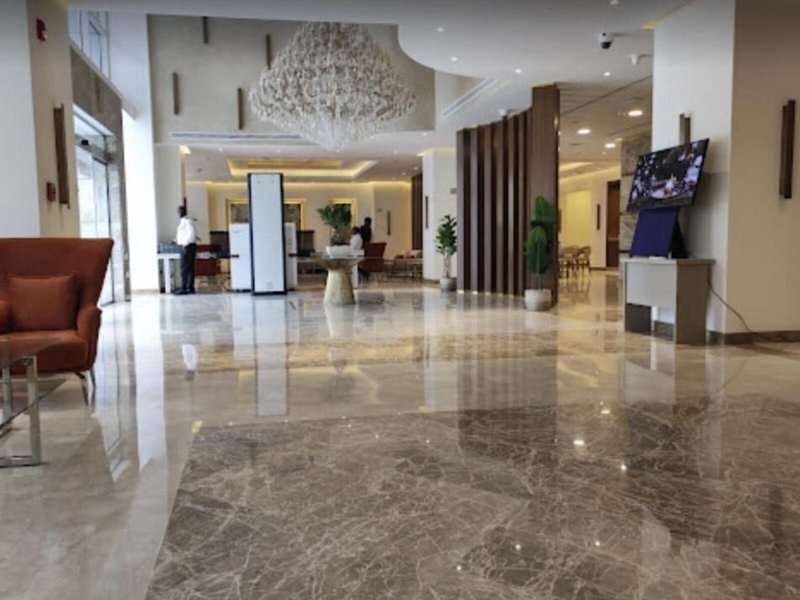 Gloria Hotel & Suites 11