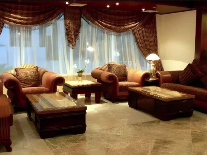 Gloria Hotel & Suites 12