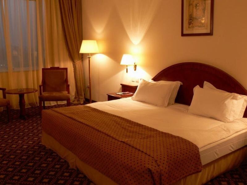 Gloria Hotel & Suites 20