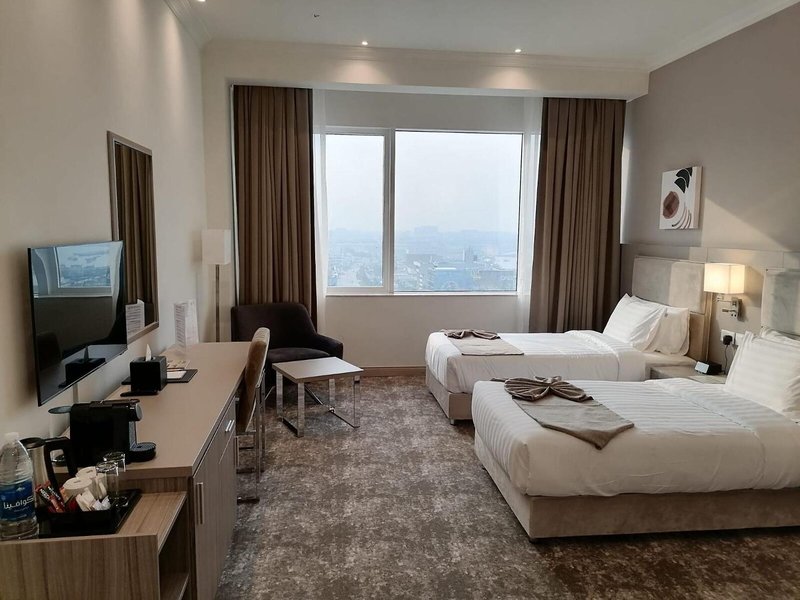 Gloria Hotel & Suites 24