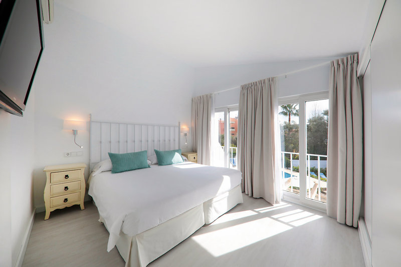 La Pérgola Aparthotel 14