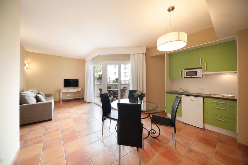 La Pérgola Aparthotel 12