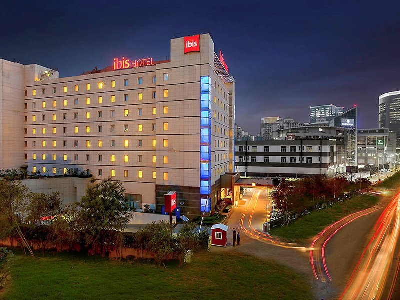 ibis Gurgaon Golf Course Road Hotel 2