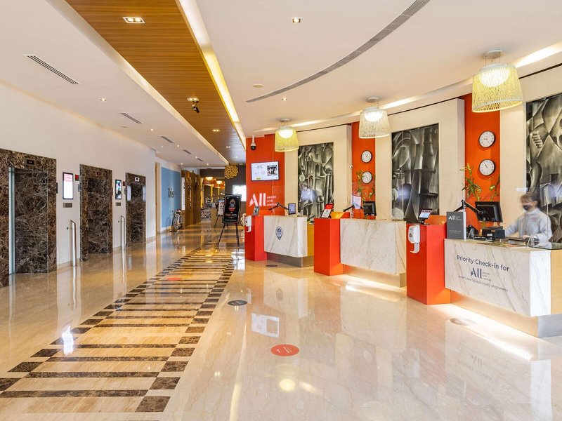 ibis Gurgaon Golf Course Road Hotel 10
