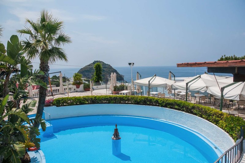 Borgo Romantica Resort & Spa 13