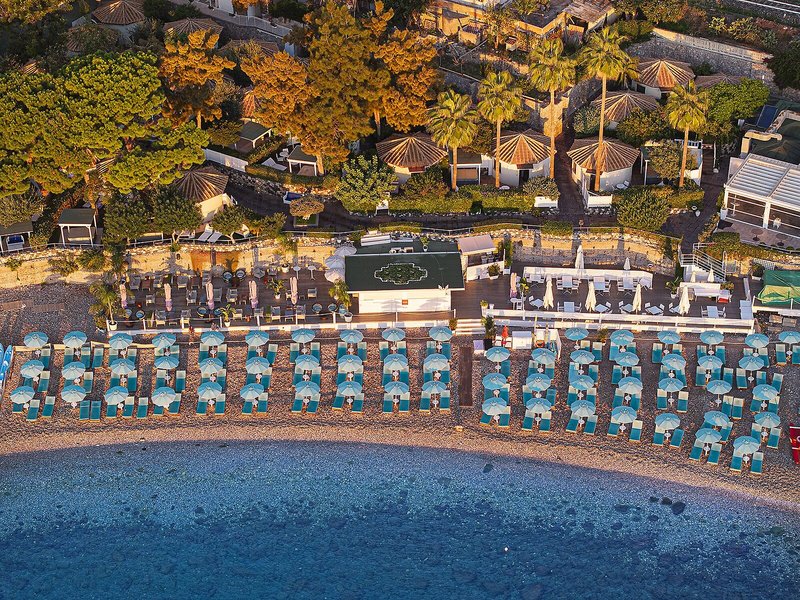 La Plage Resort 23