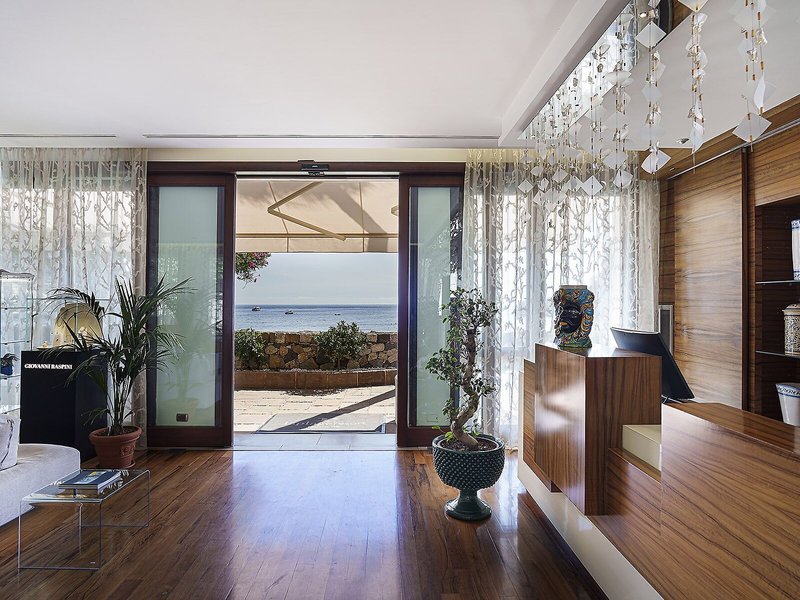 La Plage Resort 24