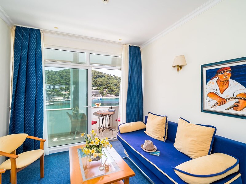 Boutique & Beach Hotel Villa Wolff 43