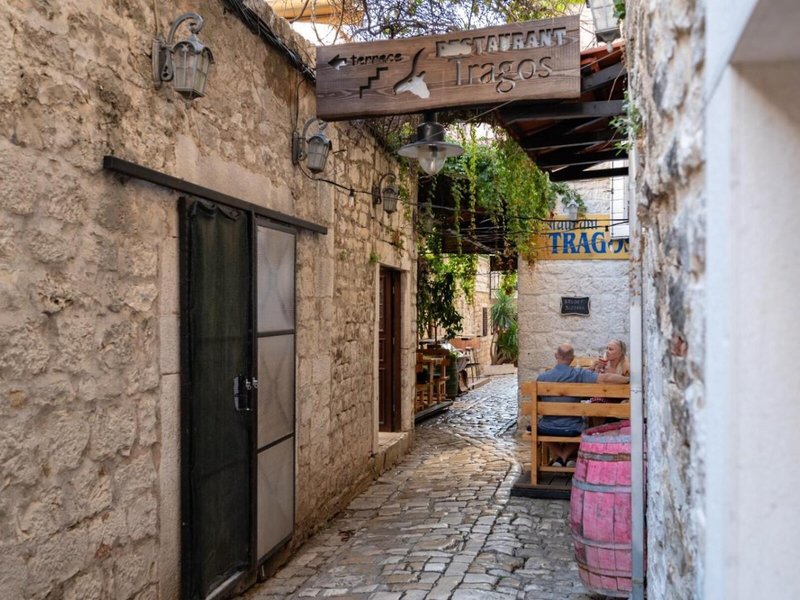 Heritage Hotel Tragos Trogir 6