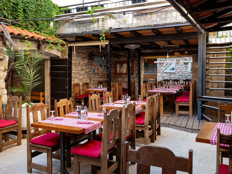 Heritage Hotel Tragos Trogir 11