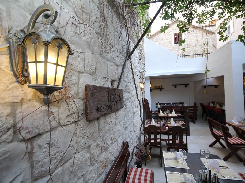 Heritage Hotel Tragos Trogir 14