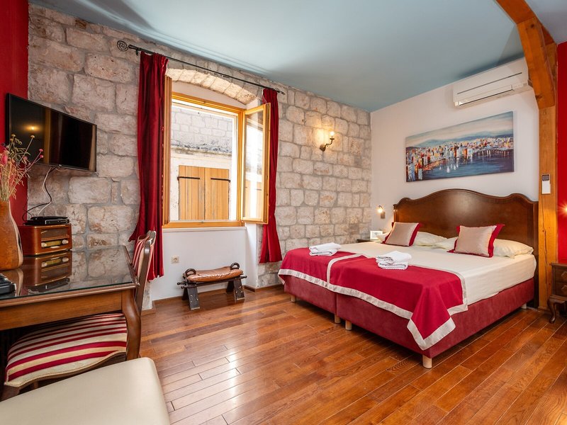 Heritage Hotel Tragos Trogir 24