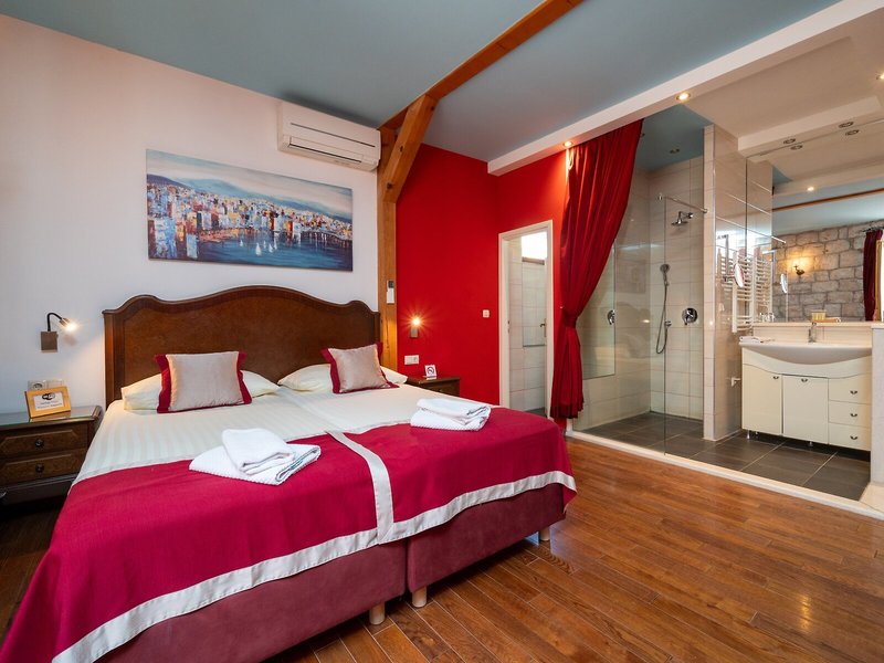 Heritage Hotel Tragos Trogir 36