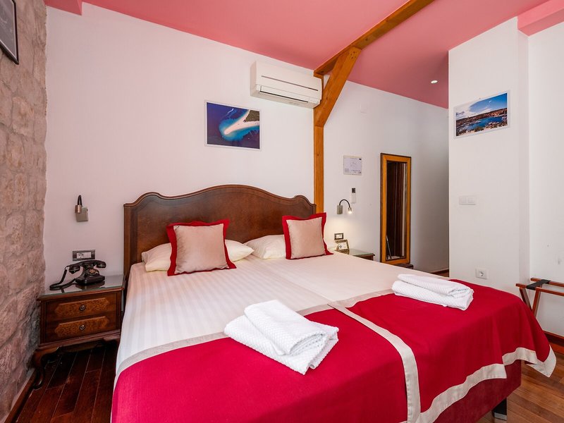 Heritage Hotel Tragos Trogir 38