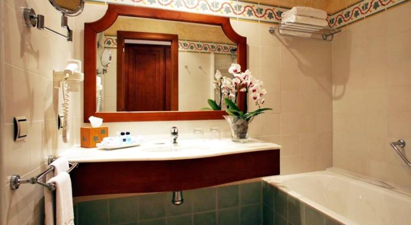 La Quinta Menorca by Portblue Boutique 5