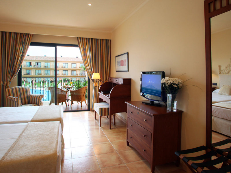 La Quinta Menorca by Portblue Boutique 17