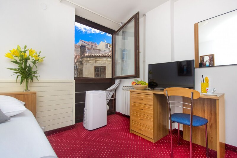 Hotel Jadran 16