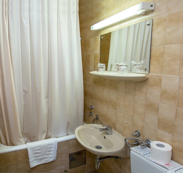 Hotel Jadran 11
